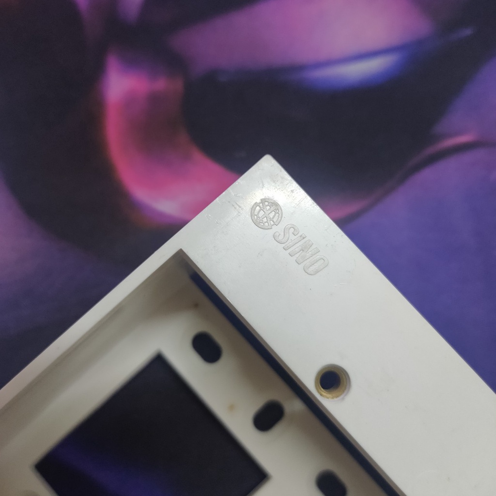 Đế nổi nhựa chữ nhật CK2157 SINO dùng cho mặt 4/6 S18CC