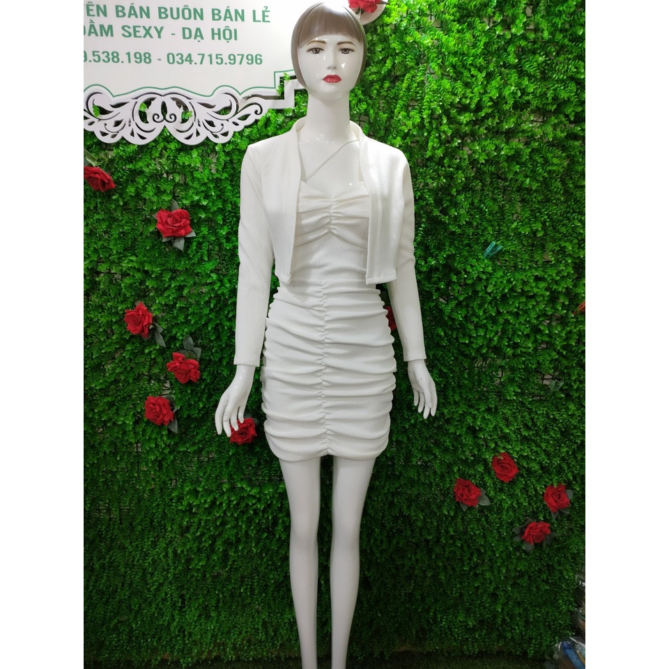 Sét đầm len trắng  cúp tim nhúm áo khoác lửng dài tay. Váy đệp diện tiết