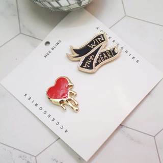 Set 2 pin cài áo Win my heart