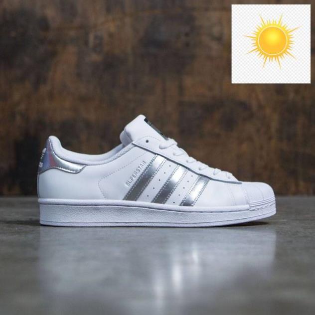 Giày Superstar da miếng kiểu dáng classic lên chân cực đẹp fullbox mới về tại shop.