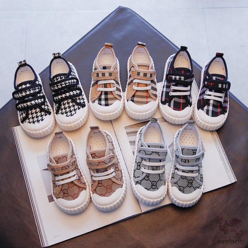 Giày Vải Canvas Đế Mềm In Họa Tiết Thời Trang Hàn Quốc Dễ Thương Thoải Mái Cho Bé