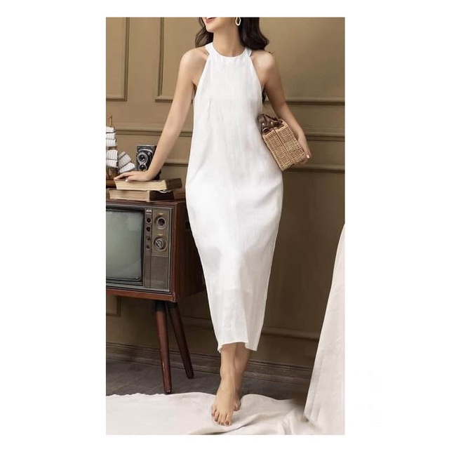 Đầm linen cổ yếm dây kéo sau