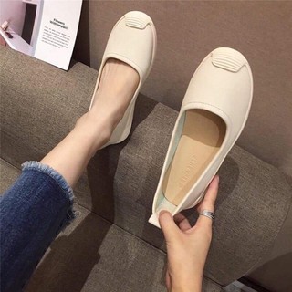 Giày nữ mũi sóng bền đẹp( bata trơn)