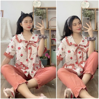 Đồ Bộ Pijama Tay Ngắn Quần Dài Trái Dâu Nhí Phối Hai Túi Vải Kate Lụa Mềm Mịn Freesize Dưới 57kg