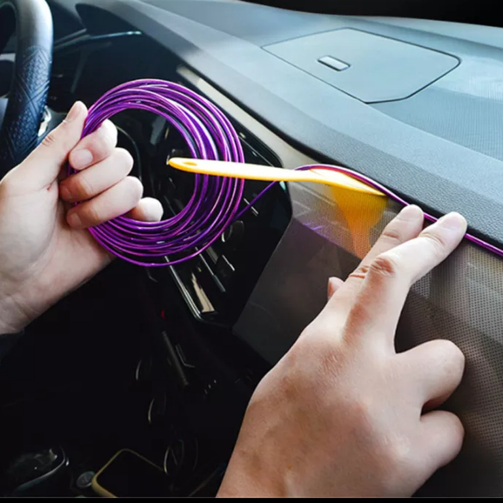 Cuộn Băng Keo Dán Trang Trí Nội Thất Xe Hơi Dài 5M