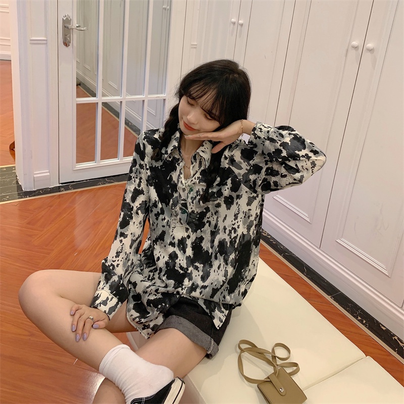 【ZHELIHANGFEI】Áo Sơ Mi Tay Dài Form Rộng Họa Tiết In Theo Phong Cách Retro Dễ Phối Đồ