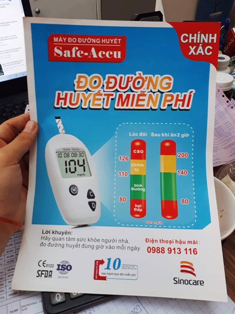 Máy đo đường huyết Safe Accu của Đức tặng 50 que và 50 kim