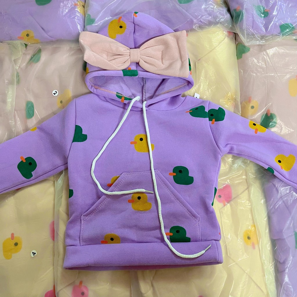 Áo Hoodie cổ chui có nón bông nỉ ấm áp cho bé gái từ 8 đến 18kg mặc Thu Đông đi học đi chơi - Riokids AL1