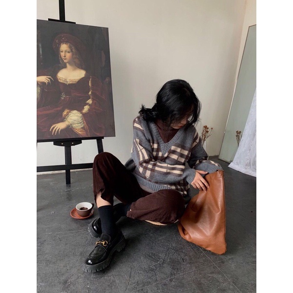 ÁO LEN KẺ PHỐI CỔ