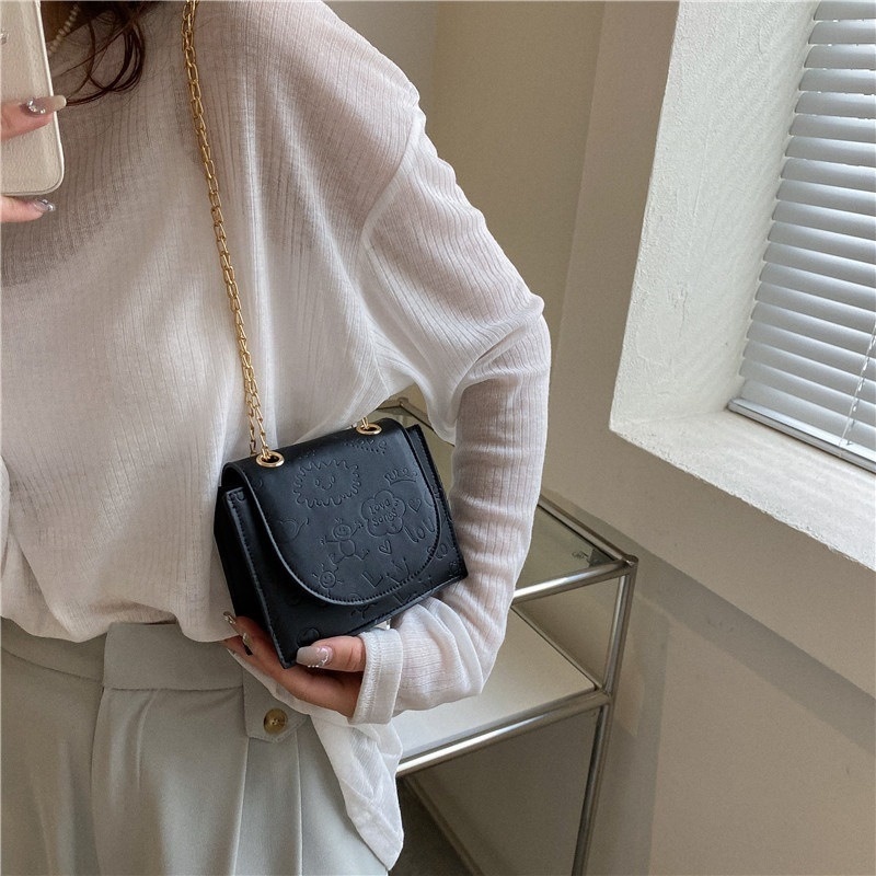 Túi Đeo Chéo Họa Tiết Dập Nổi Đơn Giản Mẫu Mới 2022 NB00354