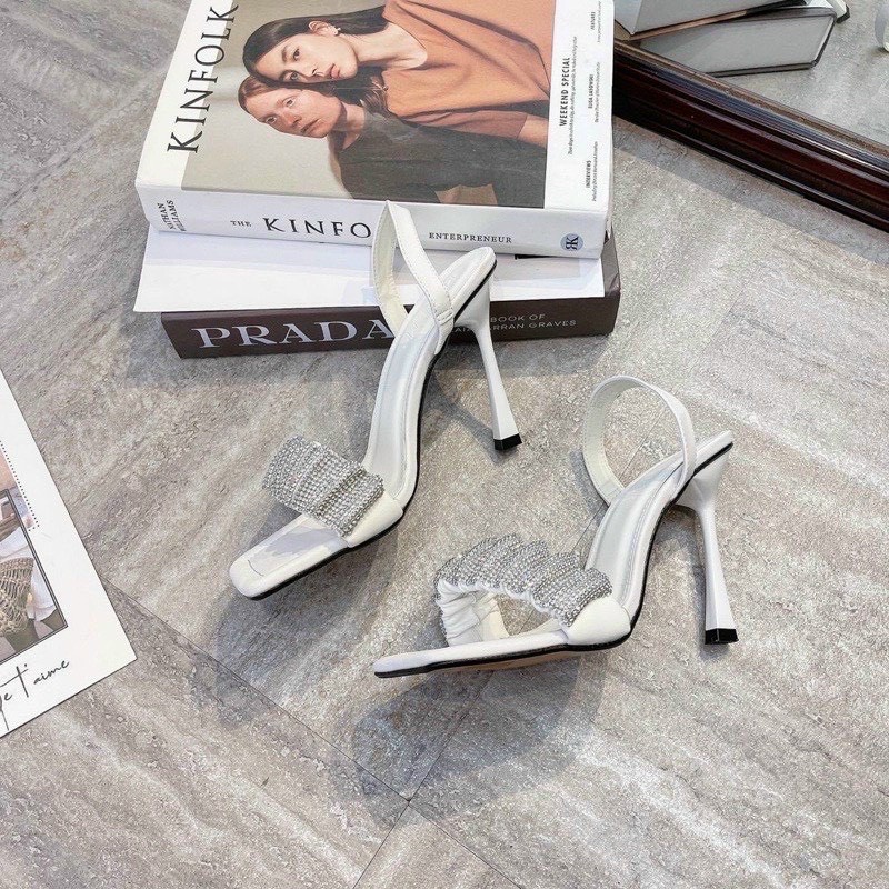 Giày sandal cao gót nữ quai nhún đính đá gót nhọn 9 phân mới