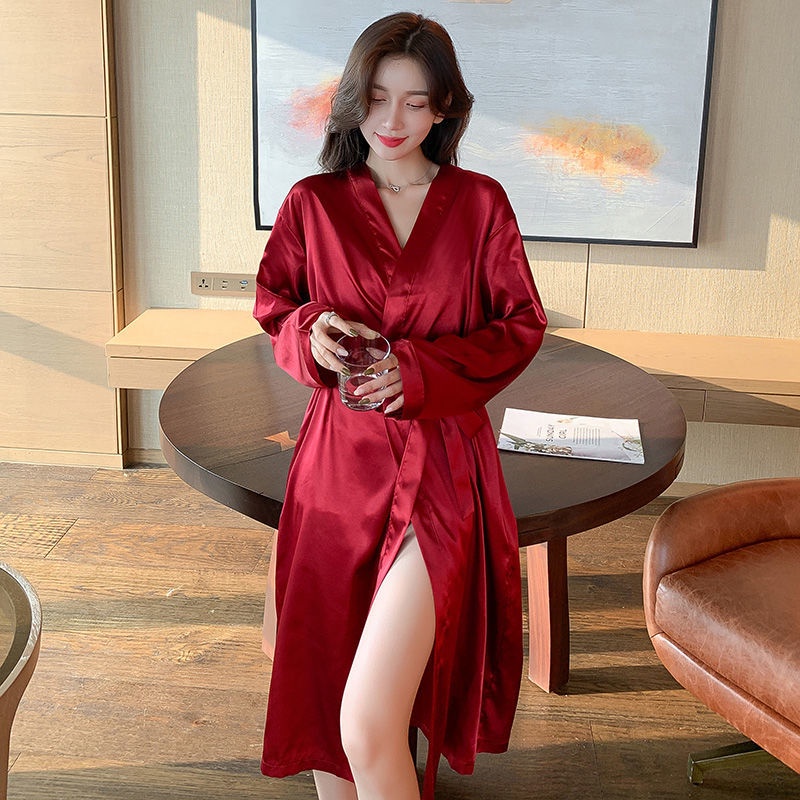 Áo choàng tắm dáng dài chất lụa thời trang thu đông quyến rũ dành cho nữ