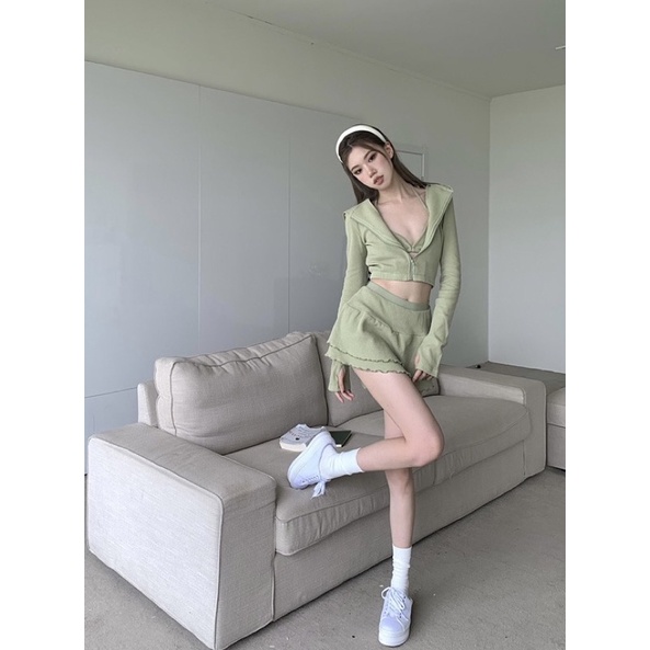 Set áo croptop + chân váy xoè tầng Ulzzang