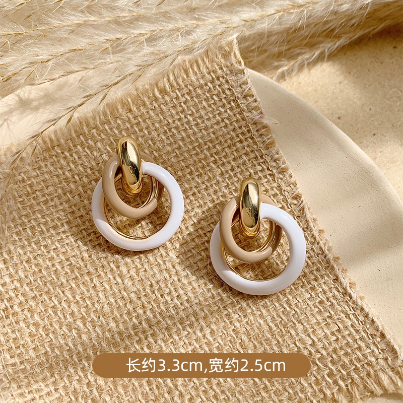 Khuyên Tai Kẹp Vành Đính Ngọc Trai Nhân Tạo Đơn Giản Cho Nữ