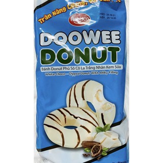 Bánh donut phủ sô cô la trắng nhân kem sữa