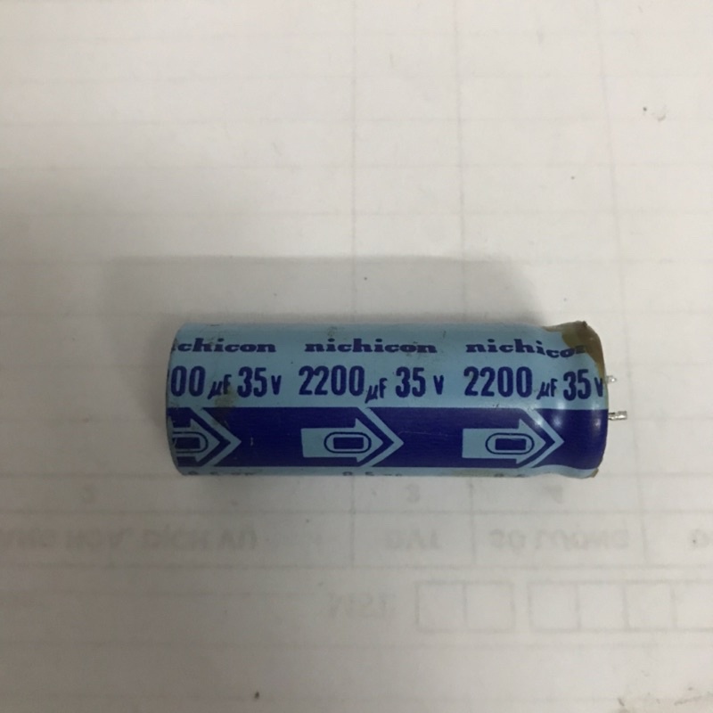 tụ 2200uf 35v nichicon