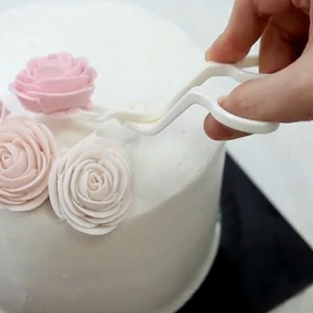 Kéo Nhựa Chuyên Dùng Hỗ Trợ Trang Trí Bánh Kem