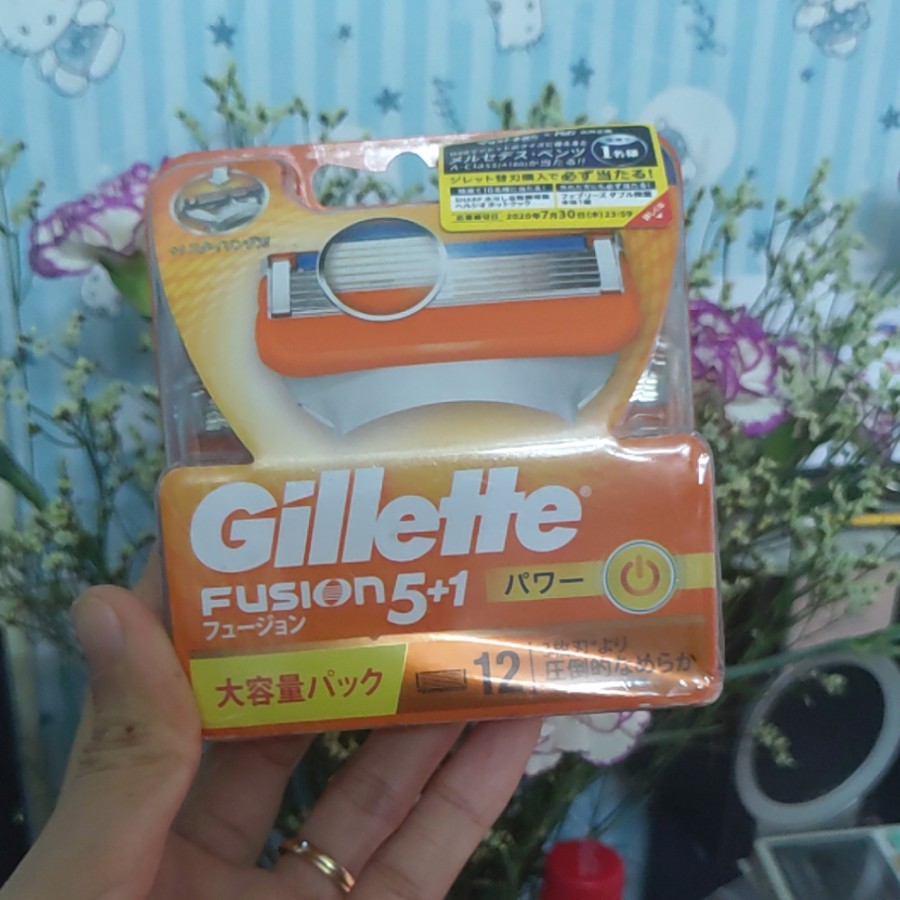 Hộp lưỡi thay thế dao cạo râu 5 lưỡi Gillette Fusion của Nhật Bản