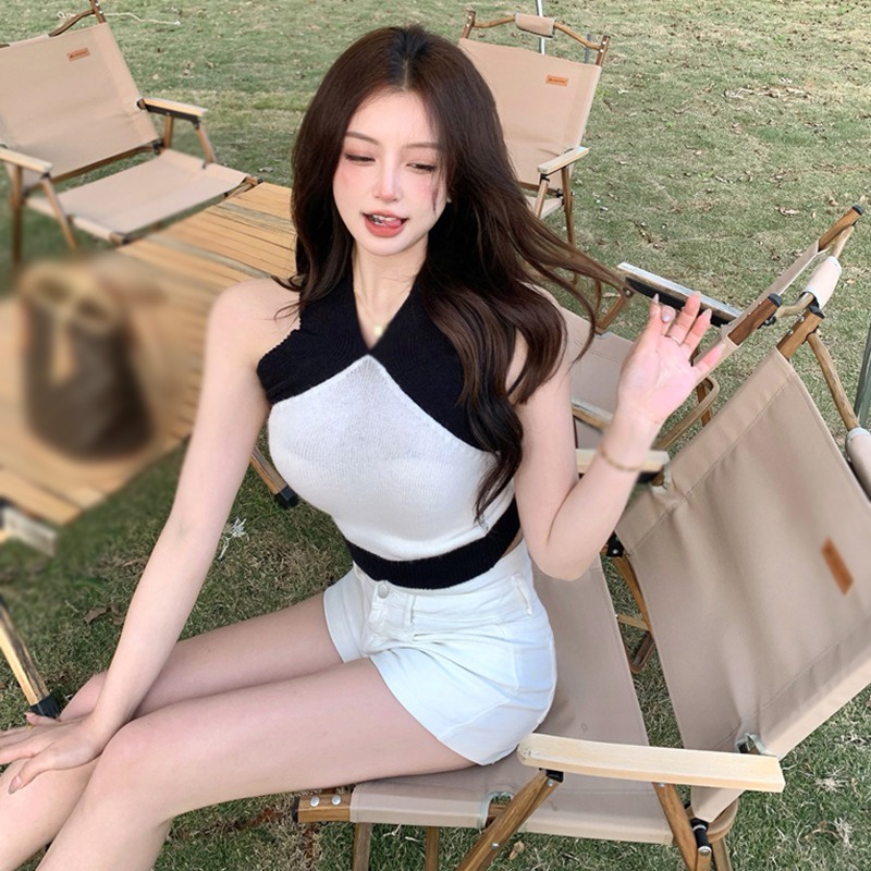 Áo Croptop Dệt Kim Sát Nách Cổ Chữ V Màu Sắc Tương Phản Phong Cách Hàn Quốc Cho Nữ