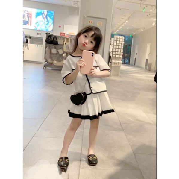 Set  áo váy viền dập ly xoè xinh xắn bé gái