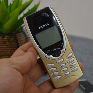 Điện Thoại Độc Nokia 8210 Cổ Điển