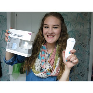 Máy rửa mặt Neutrogena Microdermabrasion System.