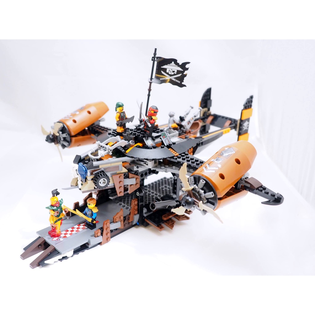 Đồ chơi lắp ráp lego Ninja Tàu bay hải tặc Cuộc chiến trên không - Đồ chơi xếp hình thuyền Misfortune’s Keep