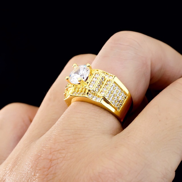 Nhẫn nam mạ vàng 18 đính đá nhân tạo sang trọng