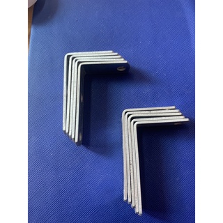 Ke góc tủ kệ 6cm (5 cái)