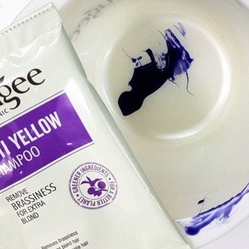 Dầu gội tím khử vàng Yougee Anti Yellow Shampoo dùng sau tẩy tóc,giữ màu tóc tone lạnh màu pastel màu khói 30ml-Thái Lan