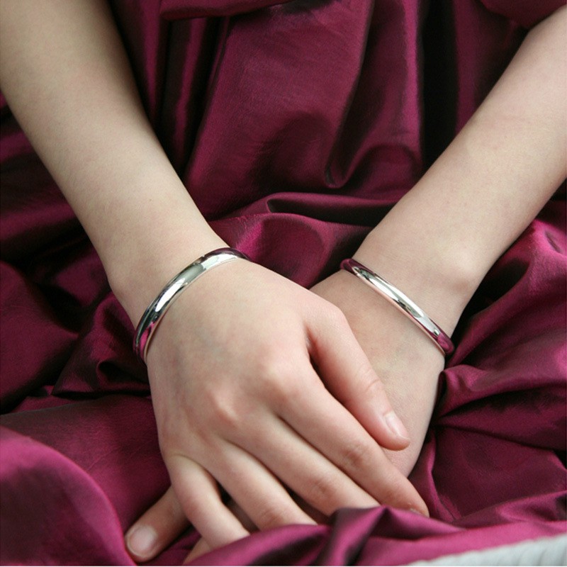 Vòng đeo tay mạ bạc 925 kiểu dáng đơn giản dành cho nữ