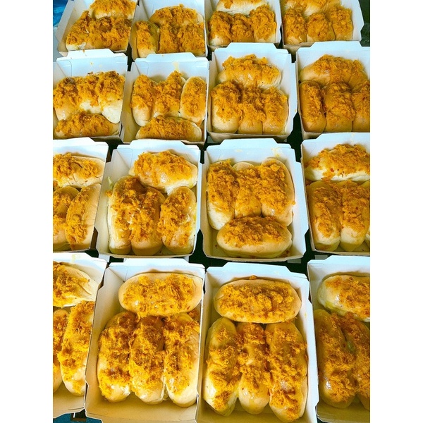 Bánh Sâu Gà Phômai