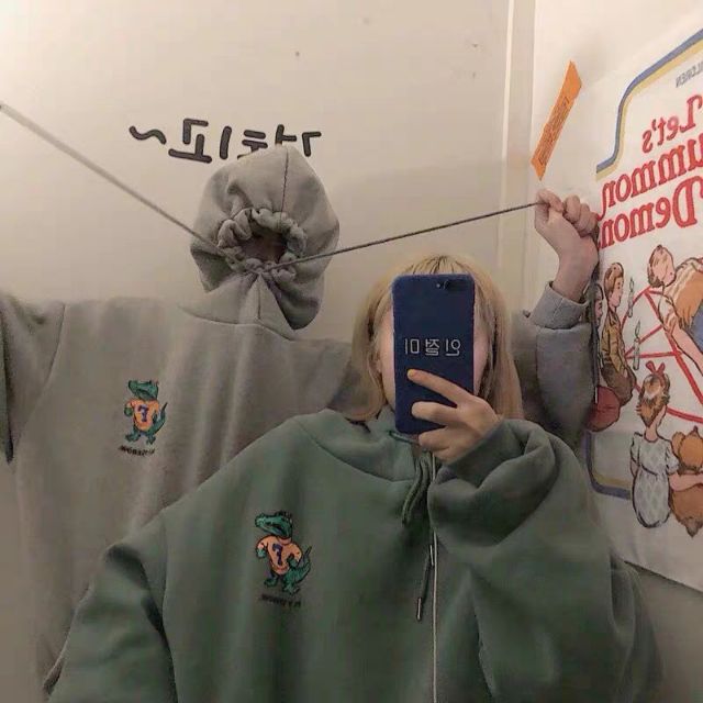 Áo hoodie khủng long xanh