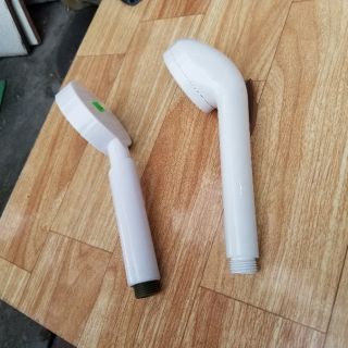 Bát sen tắm nhựa trắng