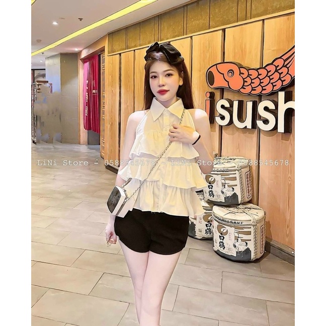 Sét bộ đùi thời trang nữ mặc đi chơi áo chất lụa cổ nhọn 3 tầng mix quần short tapta đen