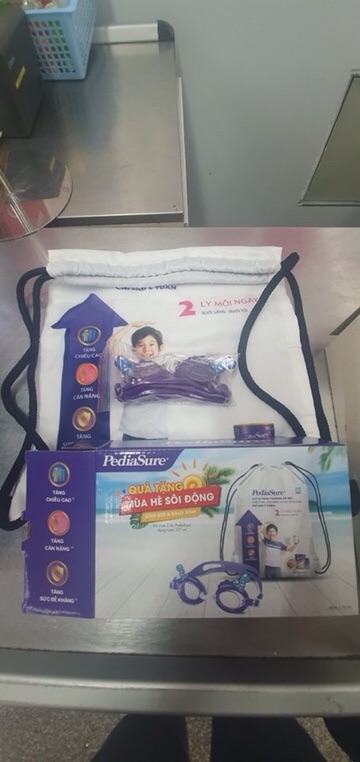 KÍNH BƠI + TÚI RÚT HÌNH KHỦNG LONG PEDIASURE CHO BÉ