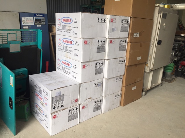 Dầu  2 thì  Malaysia