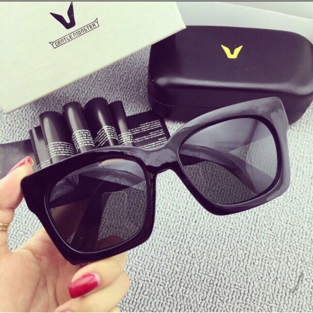 Kính râm Mắt vuông chống nắng uv sành điệu | BigBuy360 - bigbuy360.vn