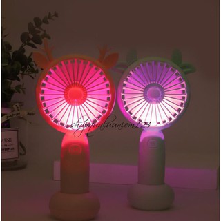 Quạt mini cầm tay hình thú có đèn và đế đỡ