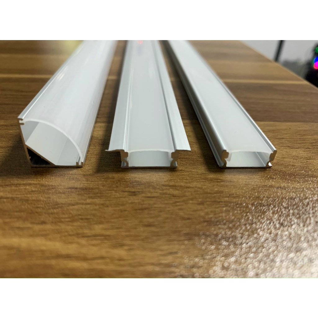 ĐÈN LED THANH NHÔM ĐỊNH HÌNH ĐỦ MÃ, CHUYÊN LẮP TỦ, KỆ TRƯNG BÀY SẢN PHẨM