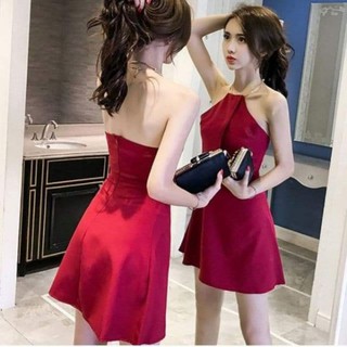 Đầm đỏ nữ cổ yếm 114