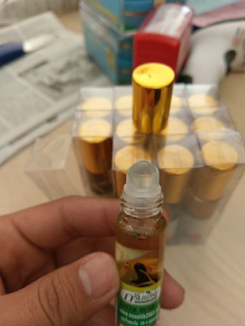Dầu lăn sâm thảo dược Thái Lan
