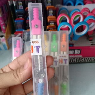 Compa ngòi chị khúc mẫu 688