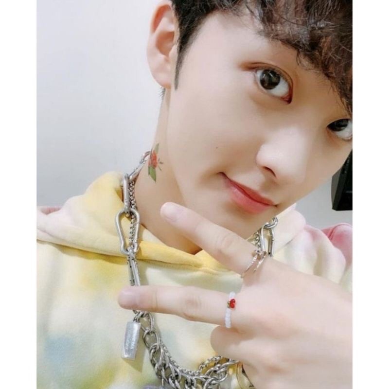 Nhẫn cherry cheap moment Mark & Jisung NCT