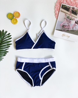 Bikini đắp chéo viền trắng dễ thương