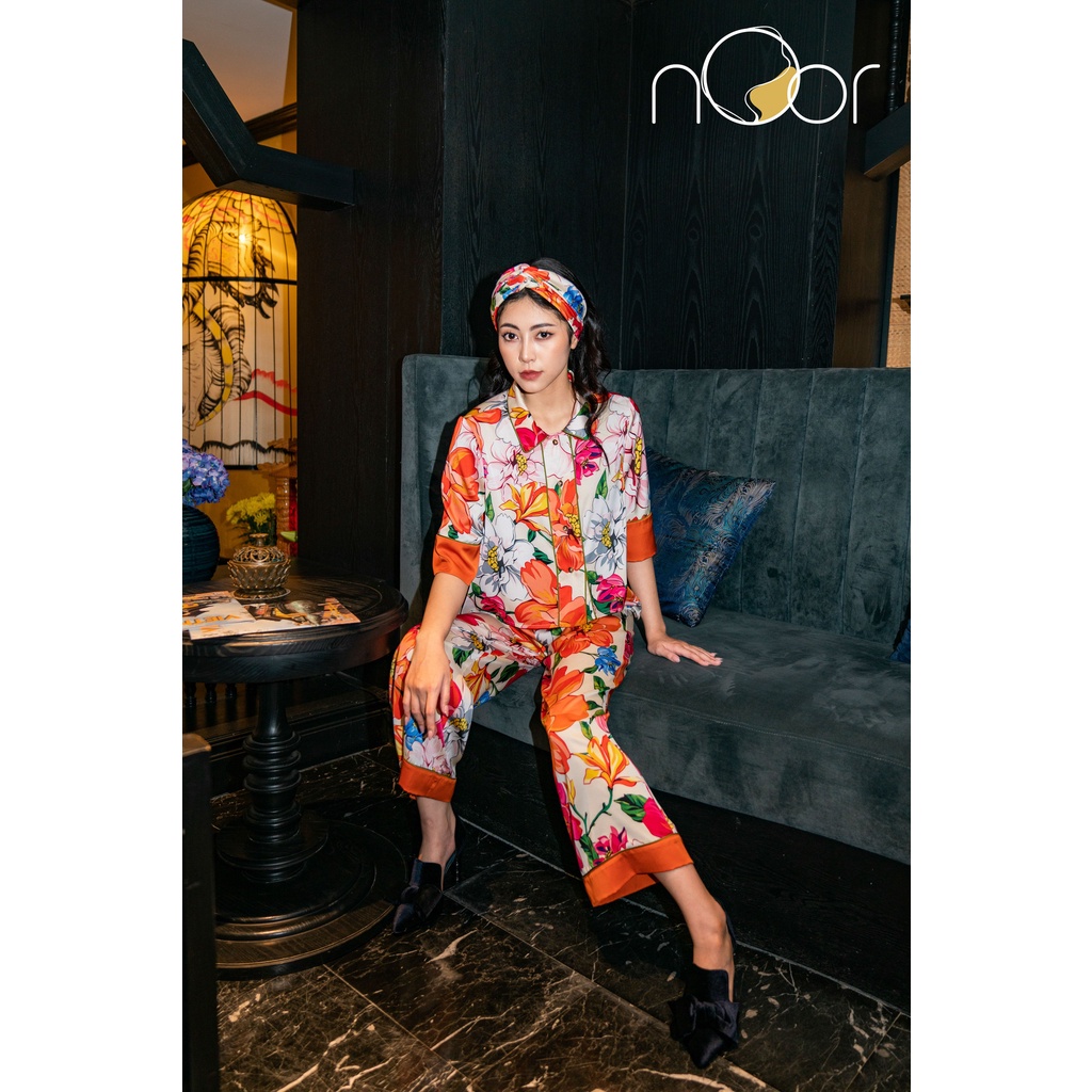 Bộ Ngủ Pyjama Lụa Cao Cấp Họa Tiết Hoa Cam Marigold Thương Hiệu nOor - NBN542