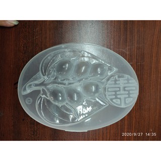  KHUÔN RAU CÂU NHỰA OVAL HÌNH TRẦU CAU SONG HỶ 22 CM