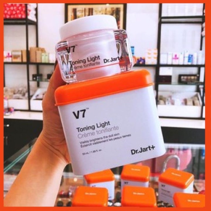 Kem Dưỡng Trắng Da V7 Toning Light Hàn Quốc, dưỡng ẩm, trắng da, tái tạo da trắng hồng căng bóng