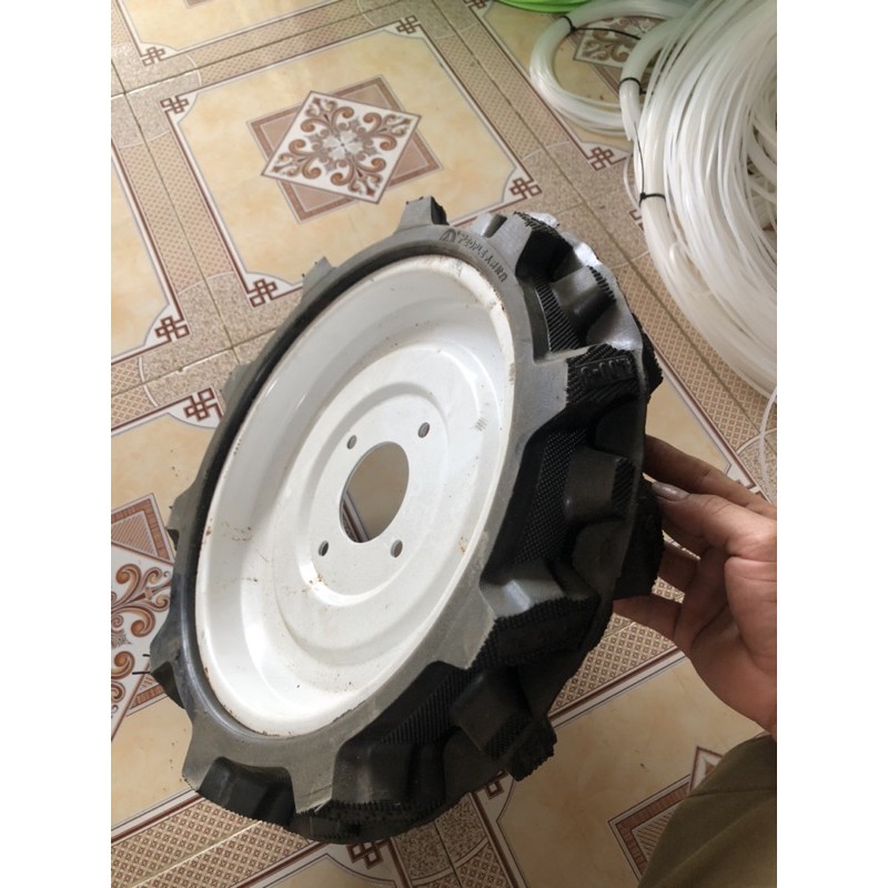 Lốp máy cày 400-8 (lốp đặc) kèm la zăng