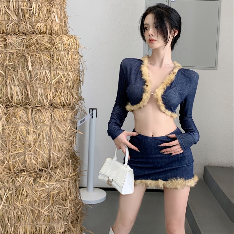 Set Áo Khoác Denim Tay Dài Cổ Chữ V + Chân Váy Mini Phong Cách Quyến Rũ